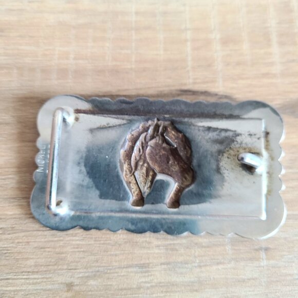 Silver color metal belt buckle with horse design. Western outfit. - Picture 4 of 5